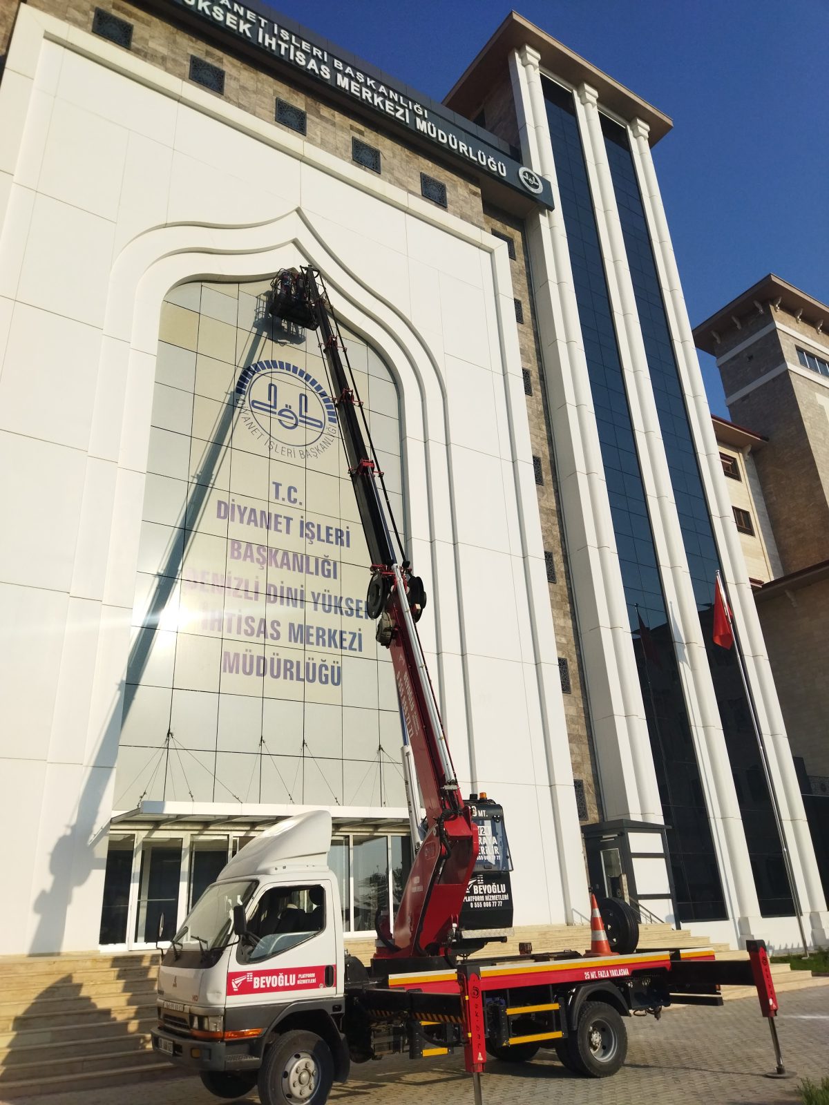 Sepetli Vinç Denizli, Sepetli Vinç Kiralama, Mobil Vinç, Hiyap Vinç